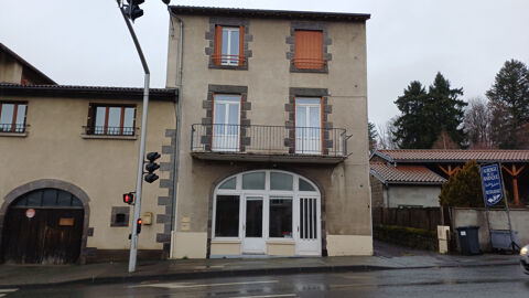 Local commercial &agrave; louer   73 m2   Orcines 670 63870 Orcines