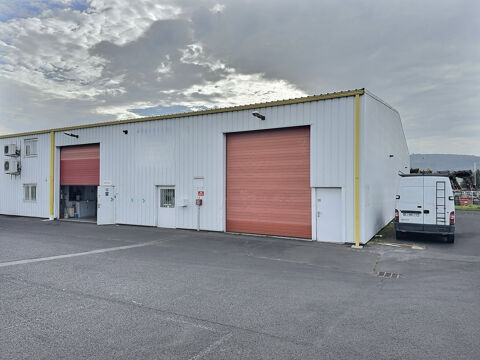   ENTREPÔT DE 768m2 À LOUER À COURNON D'AUVERGNE 