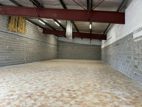 A LOUER ENTREP&Ocirc;T 250m2 &Agrave; AVERMES 03 000 1440 03000 Avermes
