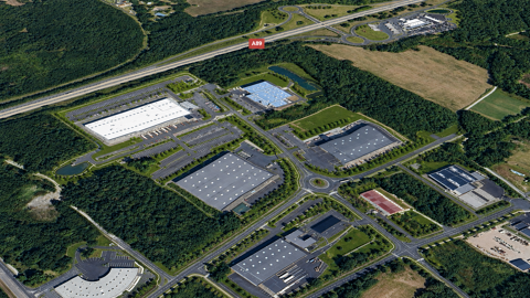   LOCATION DE DEUX CELLULES DE 1500m2 ( divisibles) à LEZOUX 