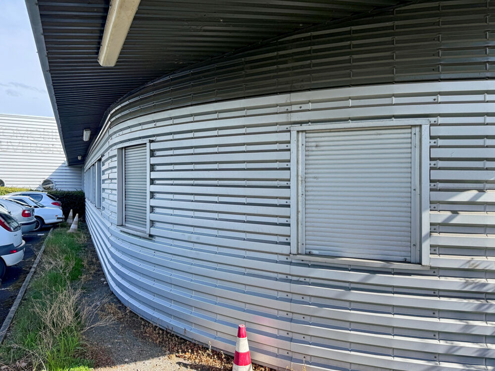   Location de Bureaux Professionnels  218 m2- Clermont-Ferrand (63000) LE BREZET Clermont ferrand