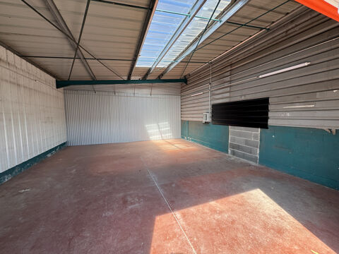   LOCATION ENTREPÔT DE 55m2 À CREUZIER-LE-NEUF ( Près de VICHY) 