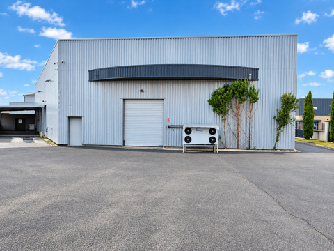 A VENDRE ENTREP&Ocirc;T DE 950m2 &agrave; CLERMONT-FERRAND LE BREZET 1596000 63100 Clermont ferrand