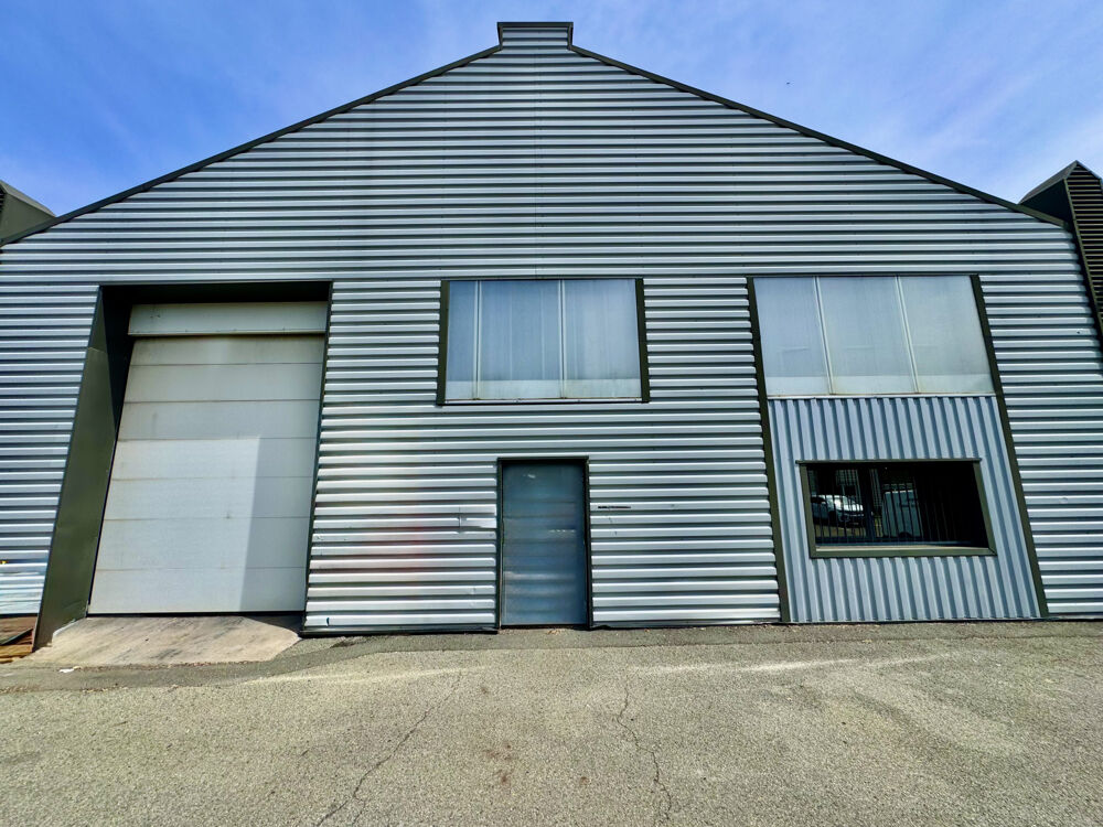   VENTE ENTREPÔT 1075m2 À RIOM 63200 Riom