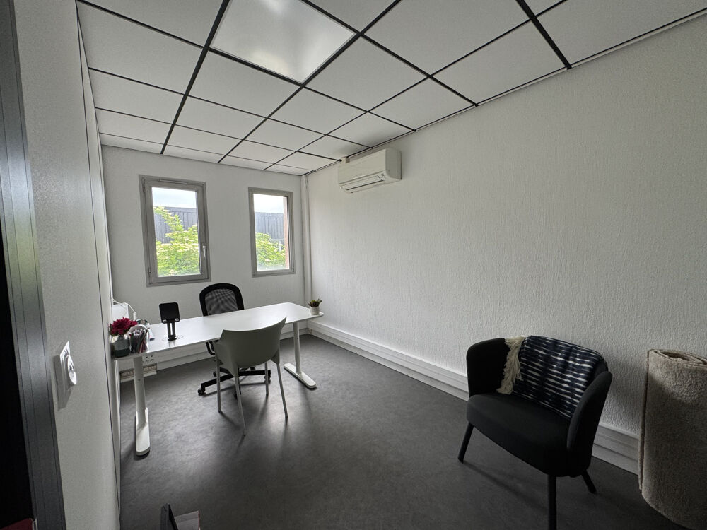   plateaux de bureaux de 130m2 à Clermont-Ferrand LE BREZET Clermont ferrand