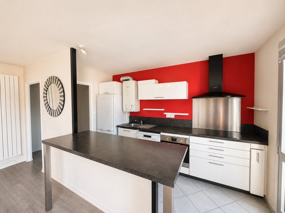 Location Appartement LOCATION APPARTEMENT F3 4ème étage avec ascenseur , garage à CLERMONT-FERRAND Clermont ferrand