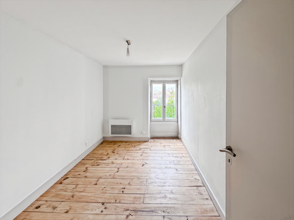 APPARTEMENT DUPLEX 3 PIÈCES CÉBAZAT CENTRE (63118) 46 m2 rénové
