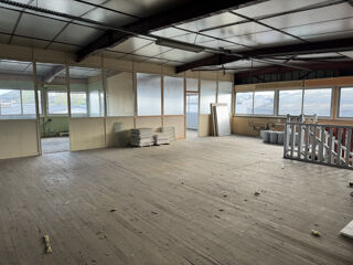   LOCAL PROFESSIONNEL BUREAU, STOCKAGE, ATELIER 450m2 (640m2 possible) 63100 CLERMONT-FERRAND LE BREZET Clermont ferrand