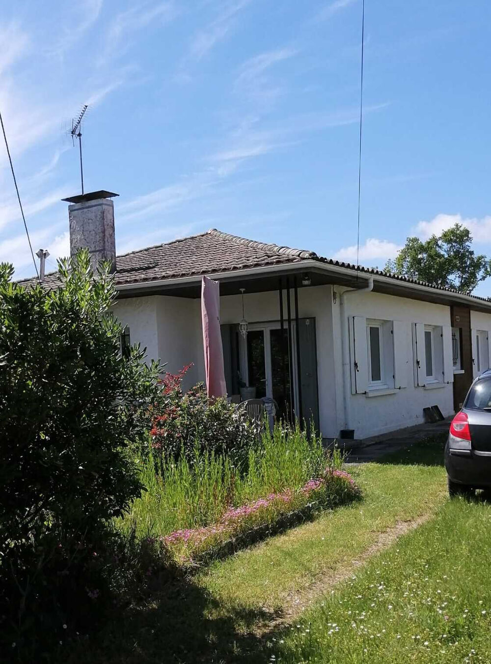 MAISON MITOYENNE AU CALME, 2ch, jardin, garage