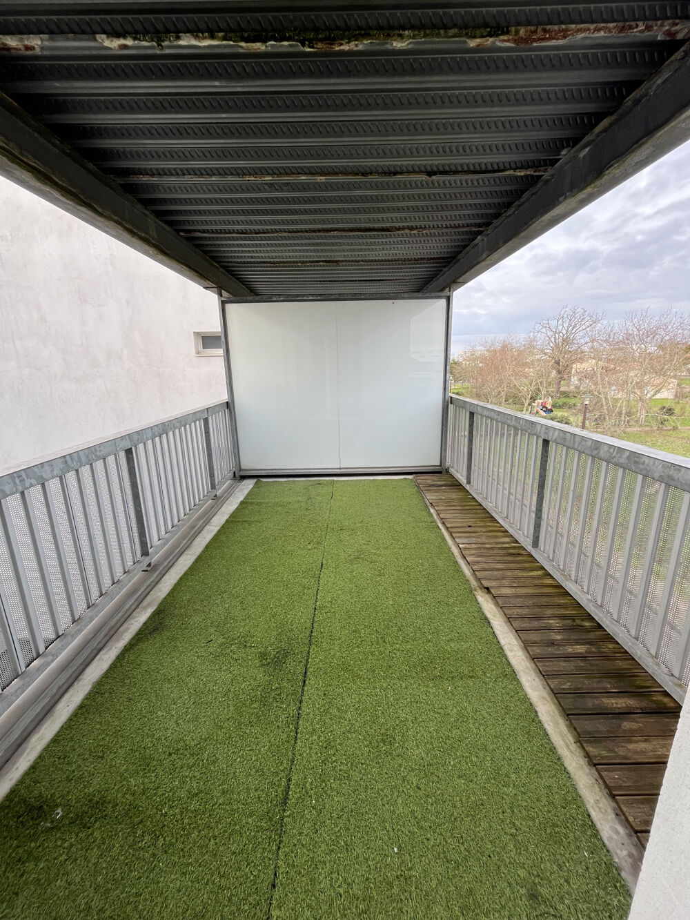 BEGLES: APPARTEMENT T3 résidence sécurisée et 1 parking souterrain