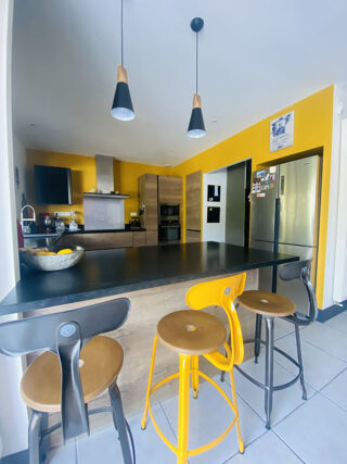  Maison  vendre 5 pices 185 m