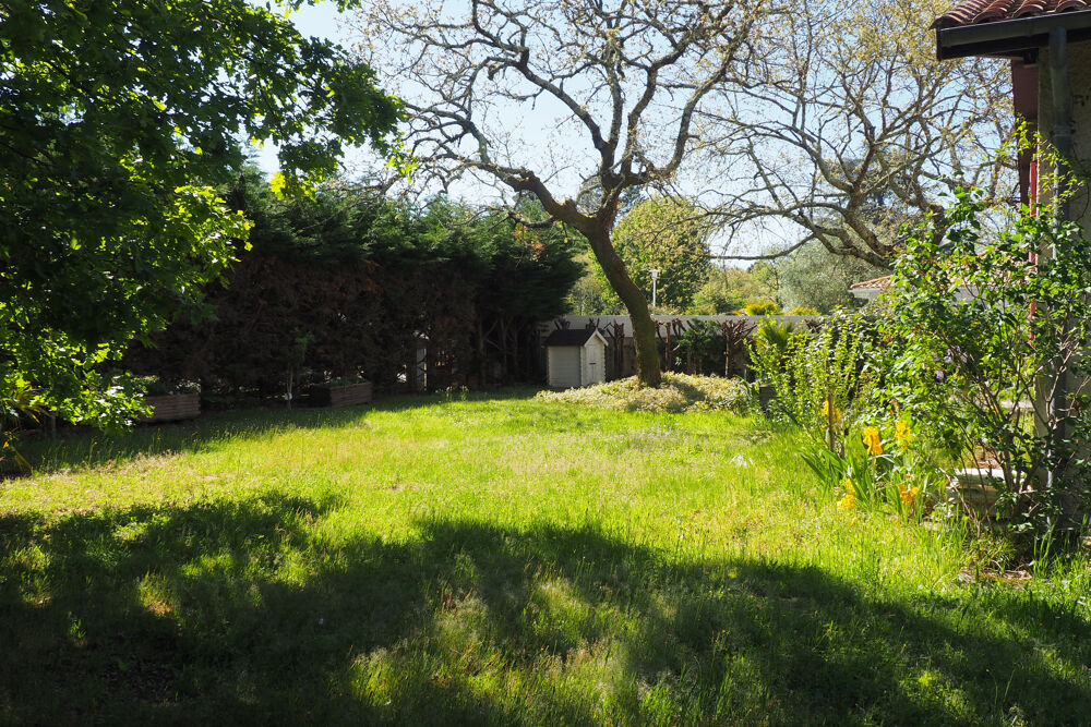 � vendre  Maison Lanton (33138)