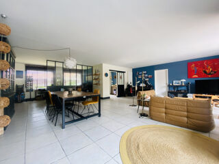  Maison � vendre 5 pi�ces 185 m�