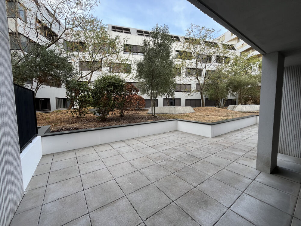 Vente Appartement BORDEAUX BASSINS À FLOT   LIMITE CHARTRONS   APPARTEMENT 3 PIÈCES   GRANDE TERRASSE 48 M2   GARAGE Bordeaux