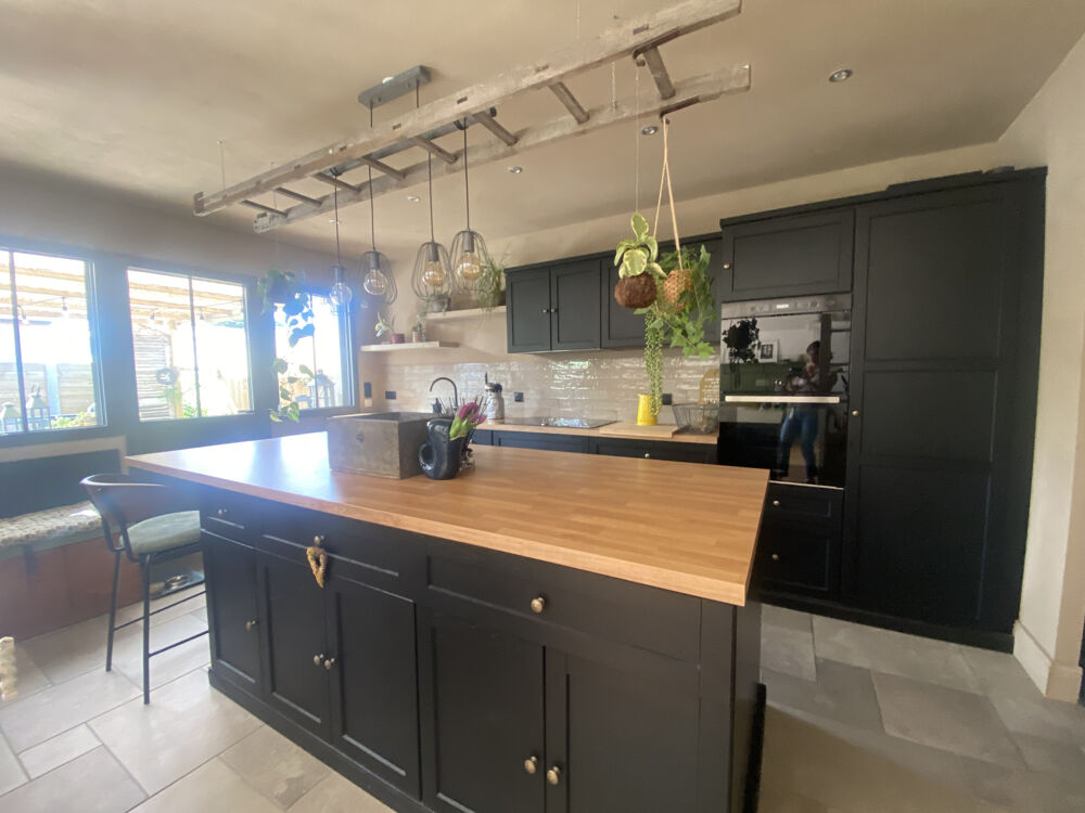 ANDERNOS- Proche centre ville, maison neuve plain pied, jacuzzi, jardin