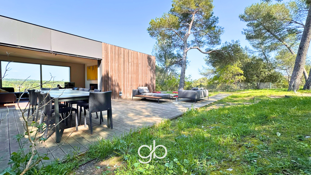 Vente Maison VILLA D'ARCHITECTE DE PLAIN-PIED AVEC PISCINE ET VUE PANORAMIQUE SUR LE PIC SAINT-LOUP À CASTELNAU-LE-LEZ Castelnau le lez