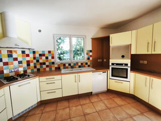  Maison � vendre 7 pi�ces 150 m�