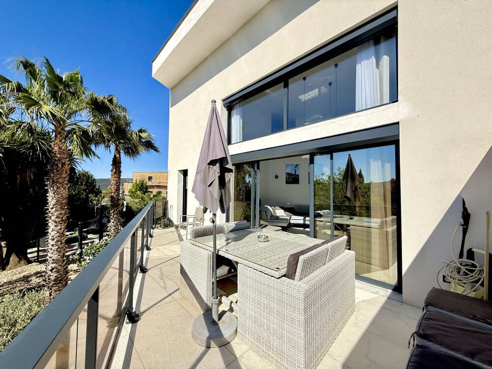Maison 5 pièces 246 m² à Clarensac