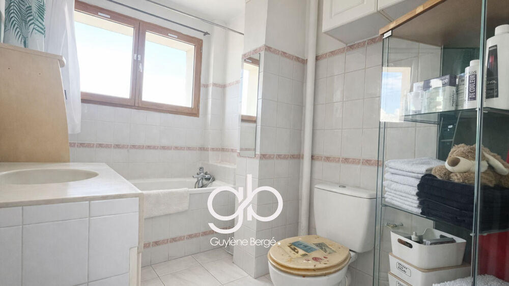 Vente Appartement CASTELNAU-LE-LEZ : APPARTEMENT LUMINEUX EN DERNIER ÉTAGE AVEC BALCON Castelnau le lez