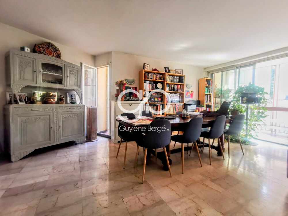 Appartement T3 Rénové 86m2 Terrasse - Potentiel T4 - Proche Gare Montpellier 34000