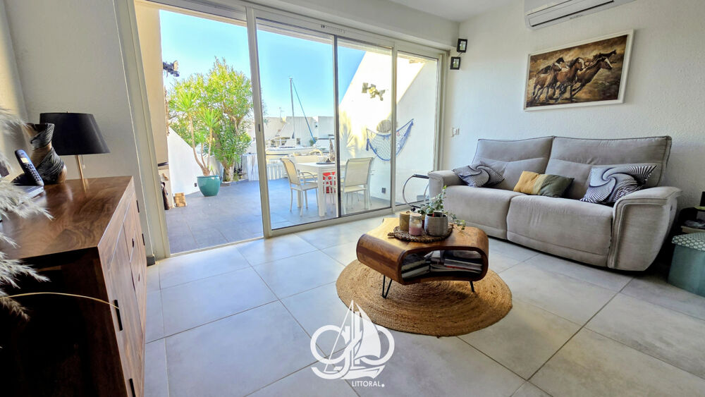 Vente Appartement Marina plain pied entièrement rénovée 3 pièces de 53 m2 à vendre à Port-Camargue   Terrasse et parking privati Le grau du roi