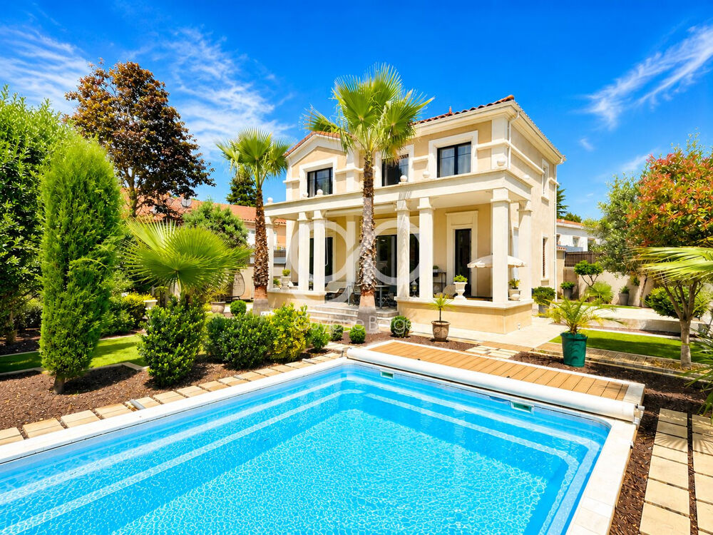 Vente Maison Villa d'architecte exceptionnelle de 5 pi�ces 138 m2 avec piscine   Castelnau-le-Lez Castelnau le lez