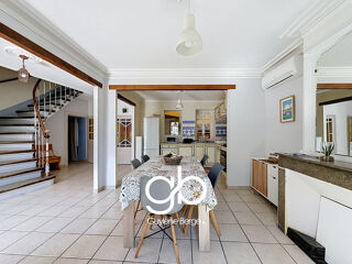 Maison 7 pièces 155 m² · à Aubais · 155 m² · 273 000 €