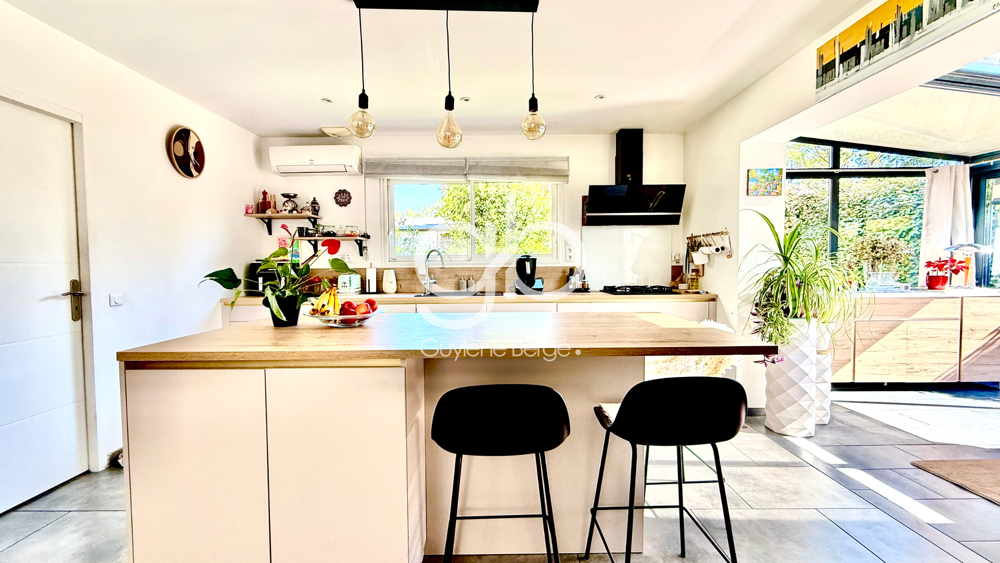 Vente Maison Maison T5 Juvignac 111m2 Récente DPE A Panneaux Solaires Parking Juvignac