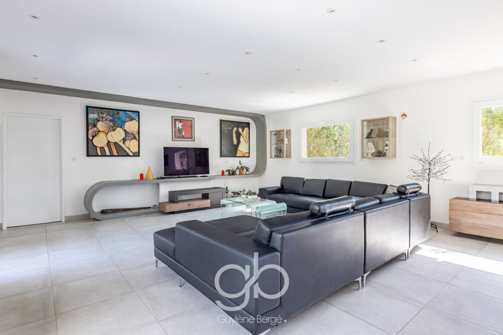 Vente Maison MAISON T6 BOISSERON 34160 | PLAIN PIED 215 M2 | 5 CHAMBRES | PISCINE TERRAIN 1000 M2 | GRAND GARAGE | DPE A | PROCHE SOMMIÈRES Sommieres