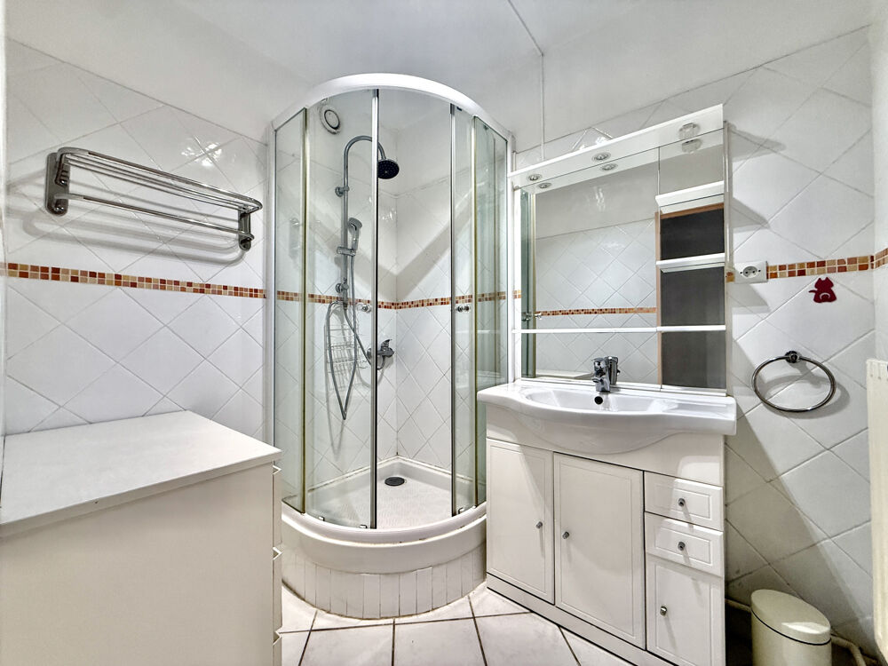Vente Appartement Appartement T3 de 73m2 traversant  La Grande Motte - Loggia Plage Proche, garage possible La grande motte