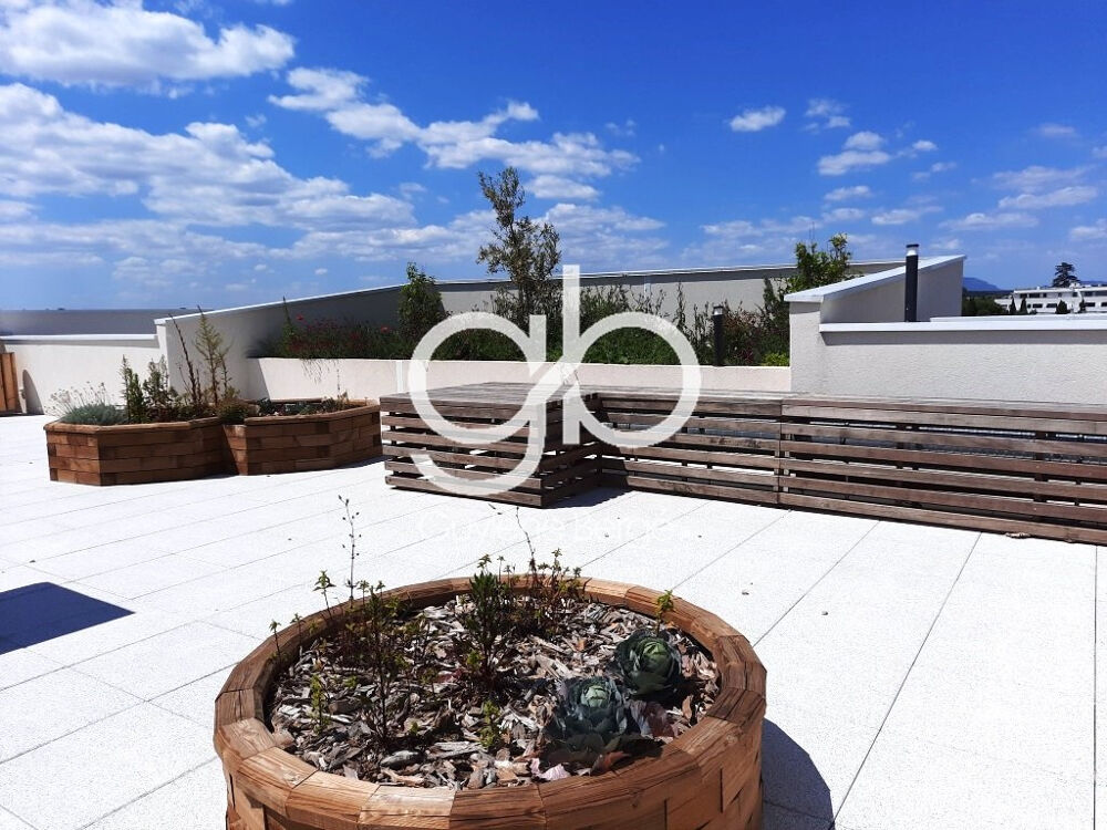 Appartement Duplex 5 Pièces avec 2 Terrasses et Parking - Montpellier