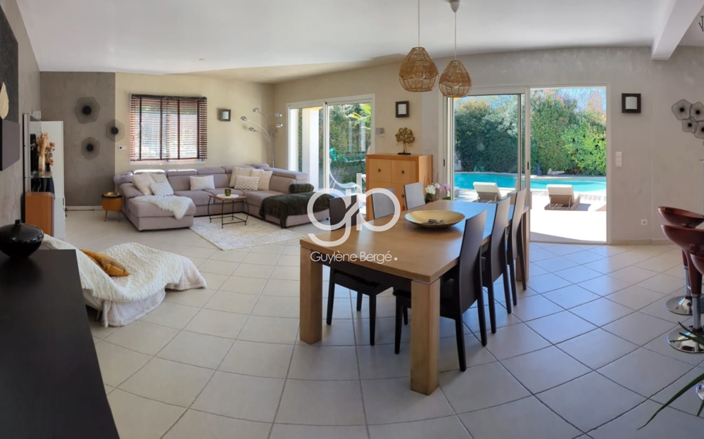 Vente Maison Villa d'exception 4 chambres avec piscine et jardin arboré St gely du fesc