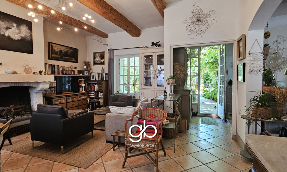 MAISON LOFT ATELIER 291 M2 - AIMARGUES