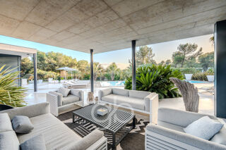  Maison � vendre 9 pi�ces 375 m�