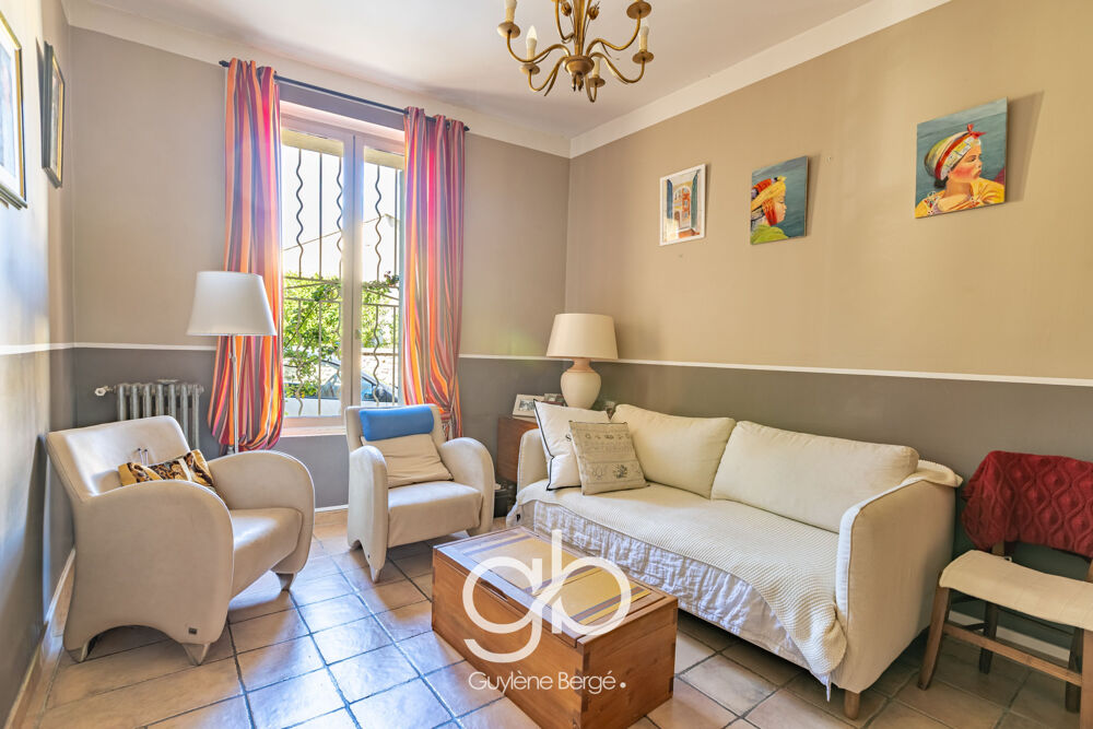 Vente Maison Maison 145 m2 5 pièces -  Terrasse - Garage - Centre ville LANSARGUES Lansargues