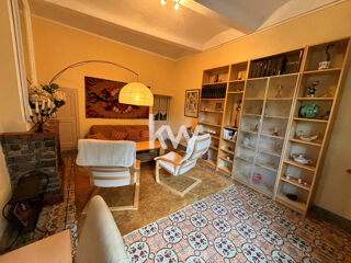  Maison  vendre 9 pices 208 m