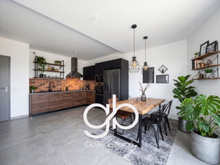 Vente Appartement Appartement de standing T3 de 71m2 avec vaste Terrasse de 23m2 et Piscine - Saint-Clément-de-Rivière 34980 St clement de riviere