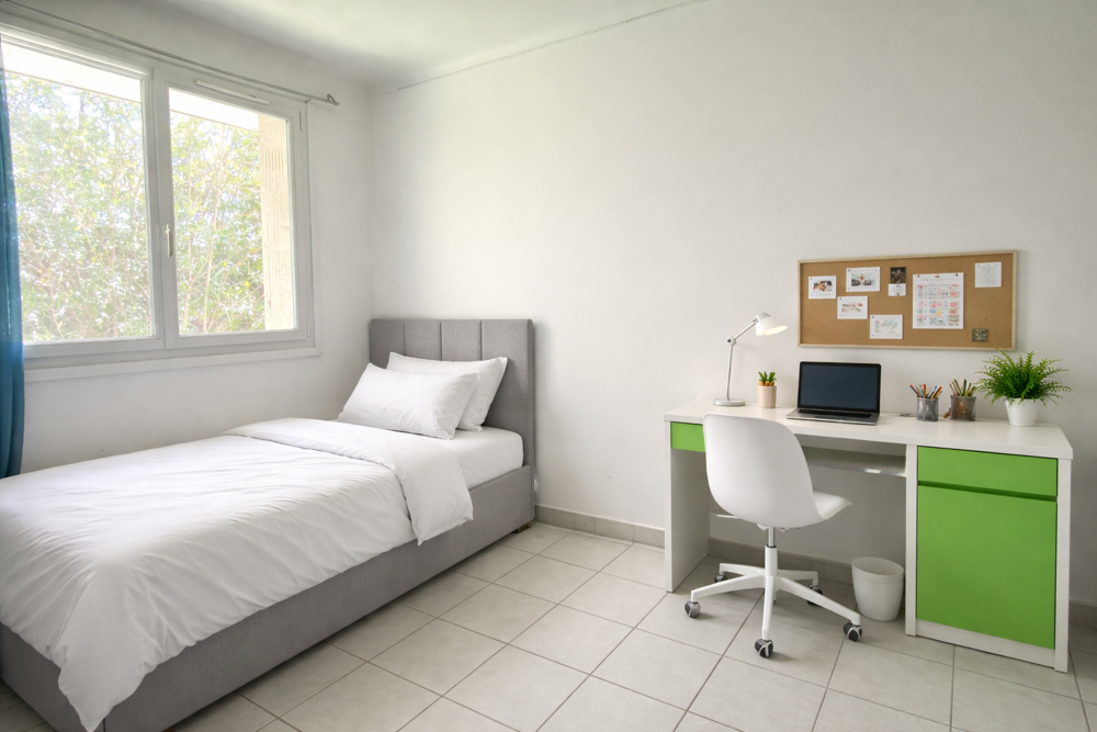 APPARTEMENT 4 PIÈCES - 3 CHAMBRES - LOGGIA - PROCHE CENTRE/UNIVERSITÉS - CLIMATISATION - INVESTISSEMENT