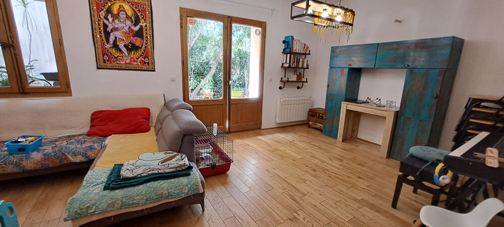 Vente Maison Maison de village Montpellier Celleneuve : Maison vigneronne T3 du XVIIIe avec terrasse, jardin et cave voûtée Montpellier