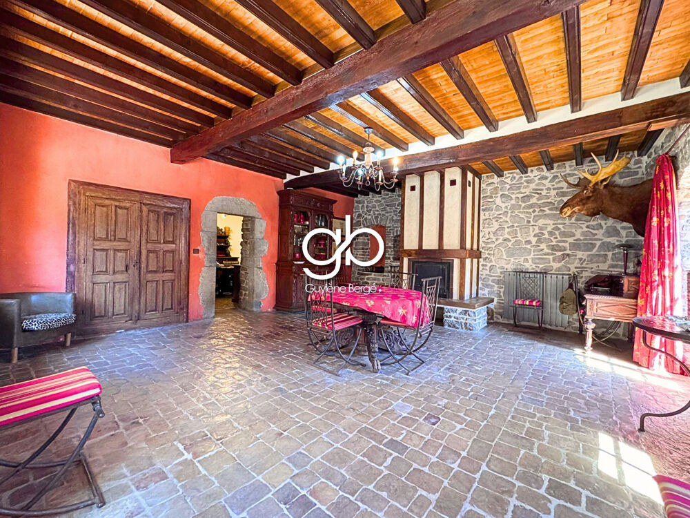 Vente Maison MAISON À VENDRE À NOTRE-DAME-DE-LONDRES - 175 M2, TERRASSE AVEC JACUZZI, ATELIER ET GRAND GARAGE Mas de londres
