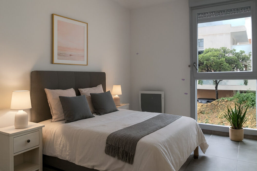 Appartement T4 lumineux avec grand balcon de 20 m2 à Nîmes Calme, volumes et confort