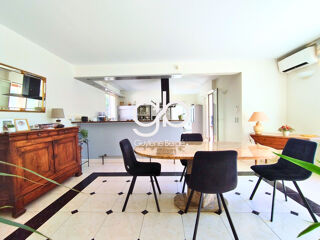  Maison à vendre 6 pièces 220 m²