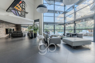  Maison à vendre 9 pièces 375 m²