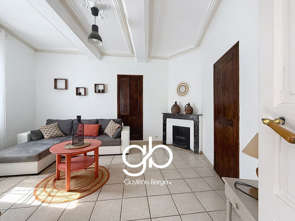 Authentique maison de caractère de 155 m2 avec garage, cour et patio Aubais