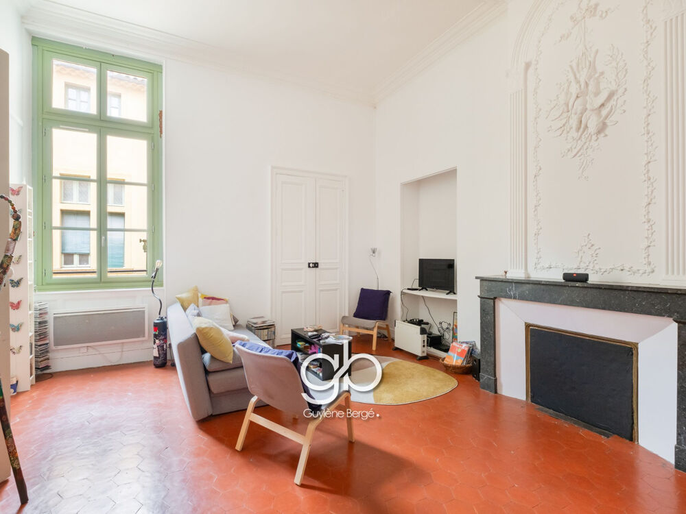 APPARTEMENT DE CARACTÈRE DANS HÔTEL PARTICULIER À BÉZIERS 88 M2 VOLUMES CHARME ANCIEN