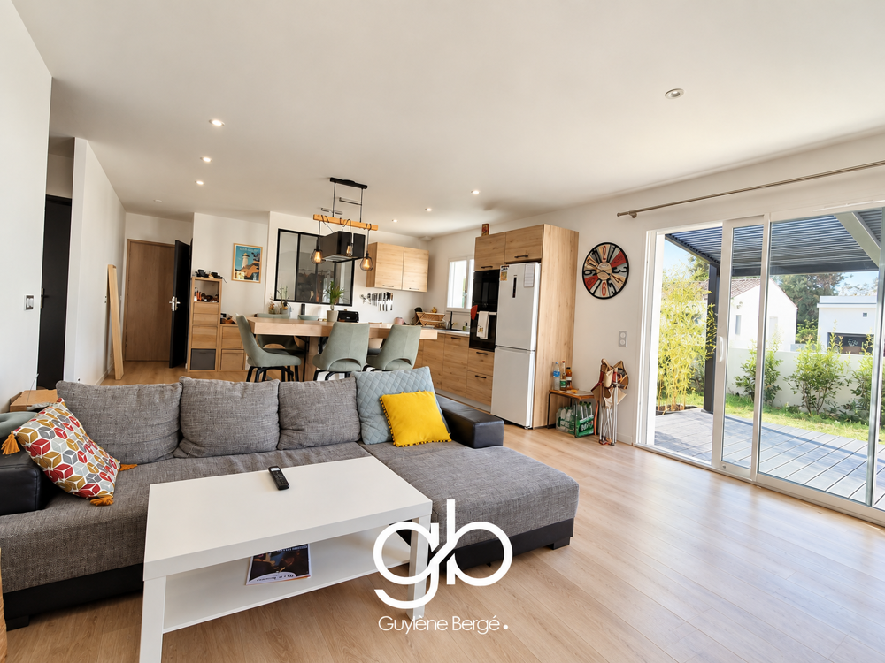 Vente Maison MAISON A VENDRE FONTANÈS   RÉCENTE DE PLAIN-PIED AVEC GARAGE Fontanes