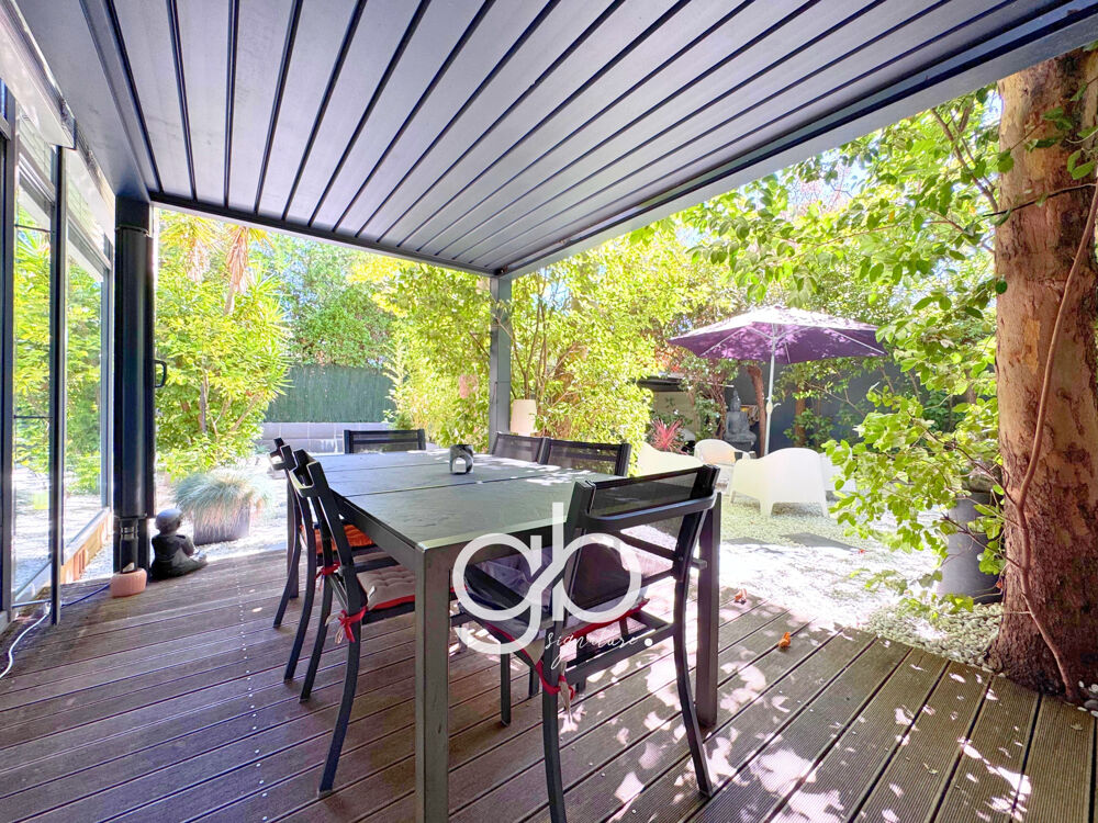 Vente Maison À VENDRE   MONTPELLIER ARCEAUX   VILLA D'ARCHITECTE DE 197 M2 6 PIECES - STATIONNEMENT JARDIN ET JACUZZI Montpellier