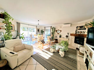  Maison � vendre 8 pi�ces 210 m�