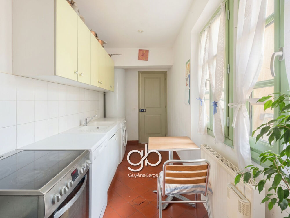 APPARTEMENT BOURGEOIS DE 126,81 M2 DANS UN HÔTEL PARTICULIER AU COEUR DU CENTRE HISTORIQUE DE BÉZIERS