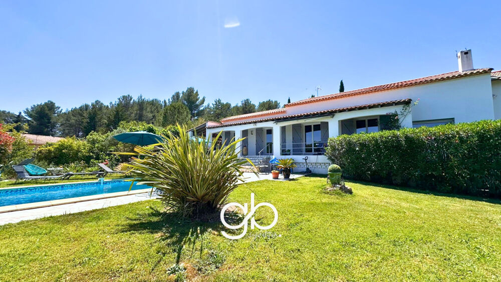 VILLA DE PLAIN-PIED AVEC PISCINE ET DÉPENDANCE À PRADES-LE-LEZ COLLECTION GB SIGNATURE